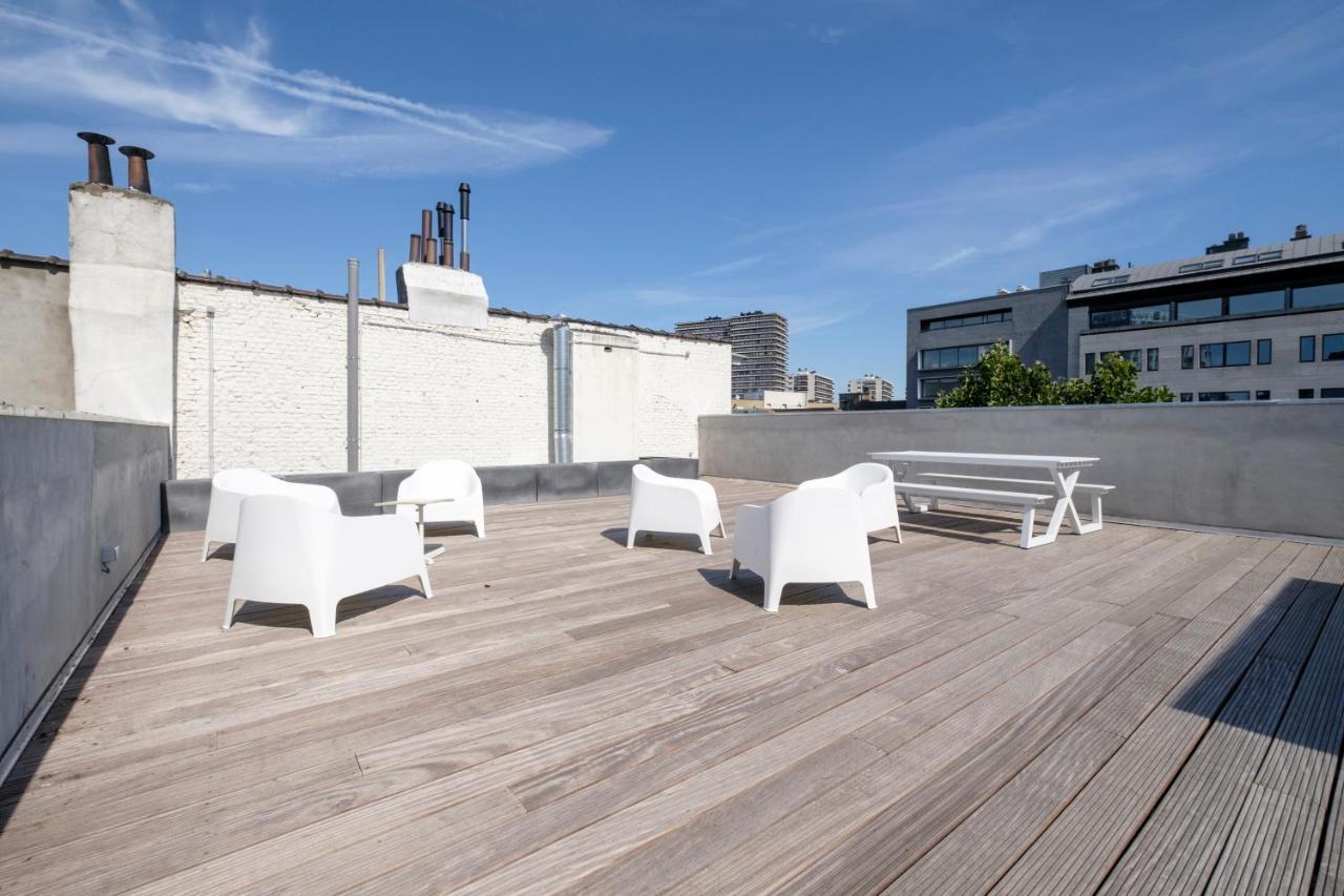 Studios With City View Brussel Bagian luar foto